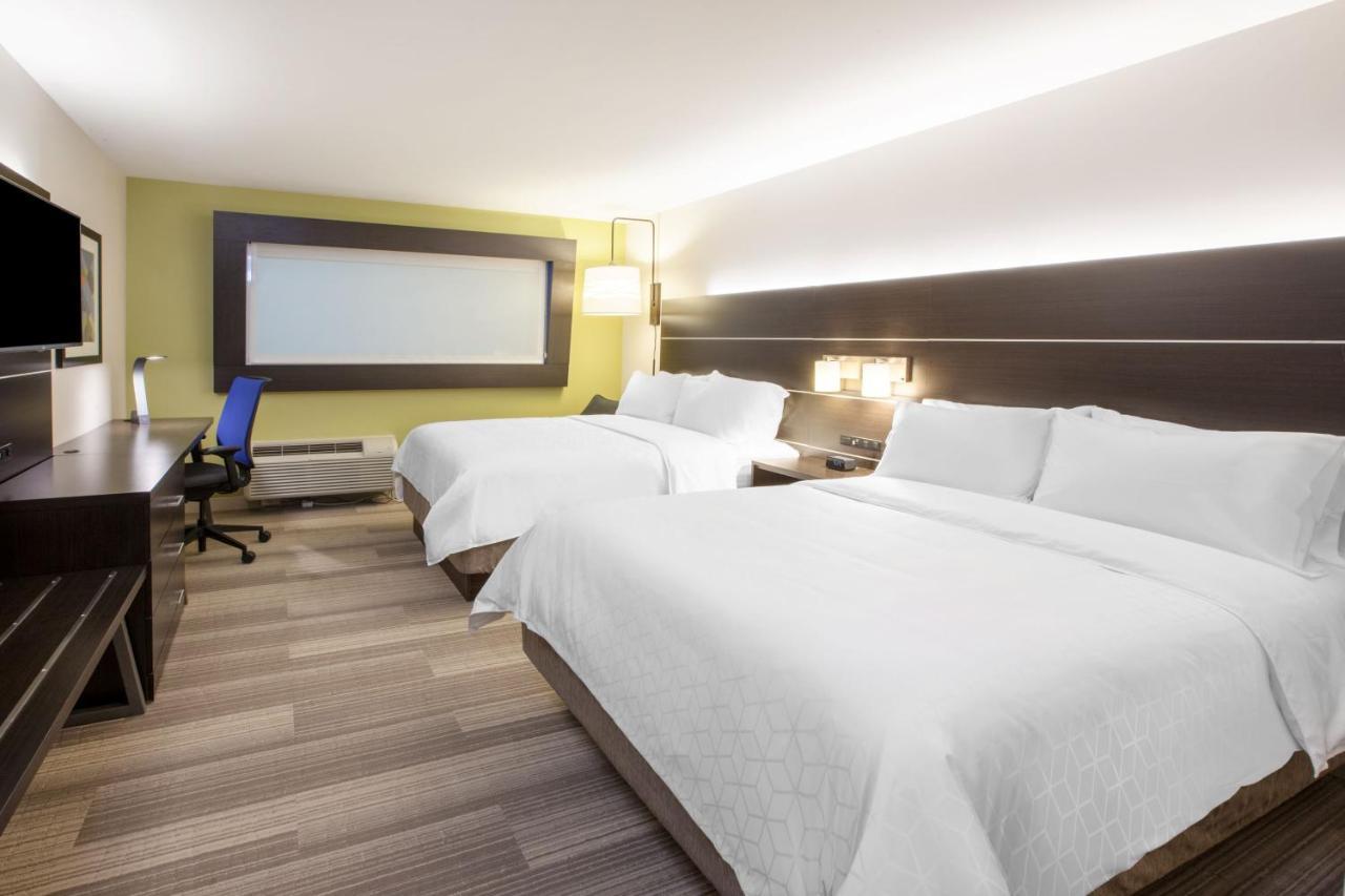 Holiday Inn Express - Blair By Ihg Exterior foto