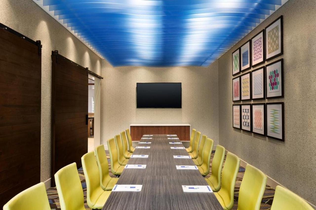 Holiday Inn Express - Blair By Ihg Exterior foto